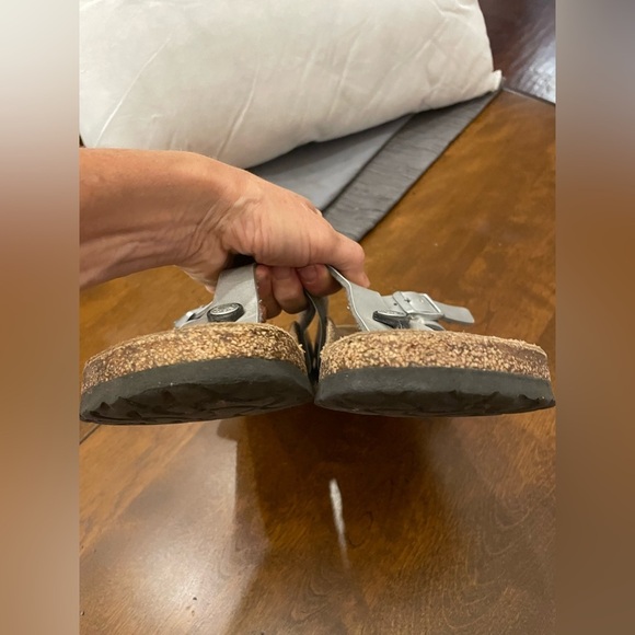 Birkenstock Gizeh Women's Silver Sandals 36 5.5 - Picture 9 of 10